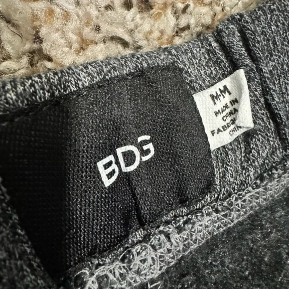 BDG Men’s Charcoal Gray Joggers Size Medium - Picture 2 of 4